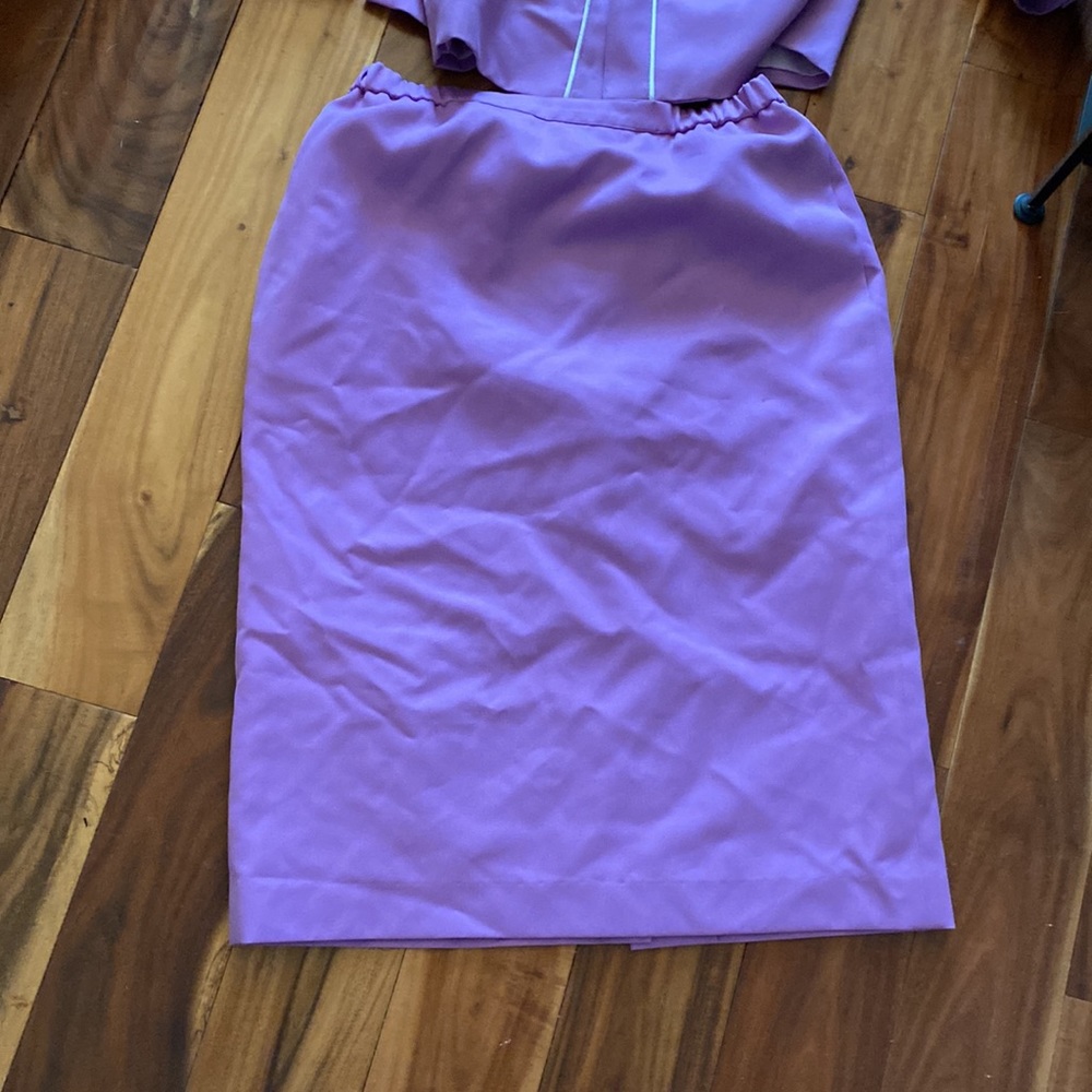 Da Rue Suit - Picture 2 of 3